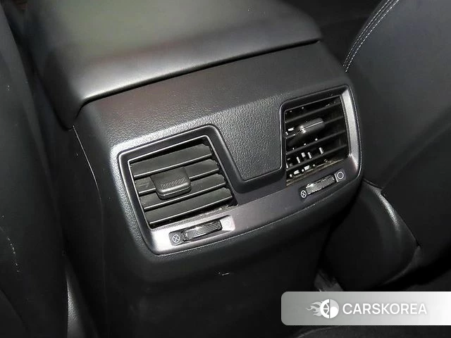 Ssangyong The New Rexton Sports Cannes 2021 Серый из Кореи, фото 4