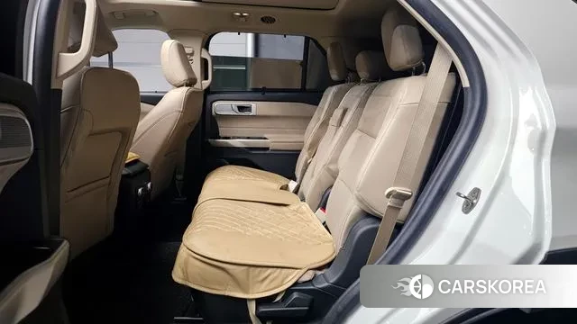 Ford Explorer 6th Generation 2021 Белый из Кореи, фото 4