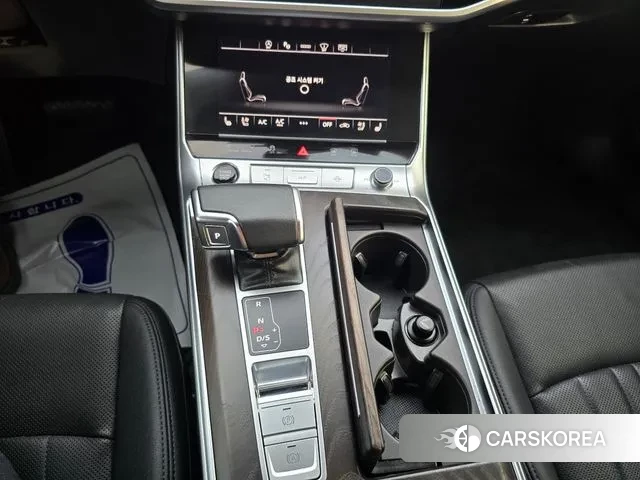 Audi A6 (C8) 2023 Черный из Кореи, фото 4