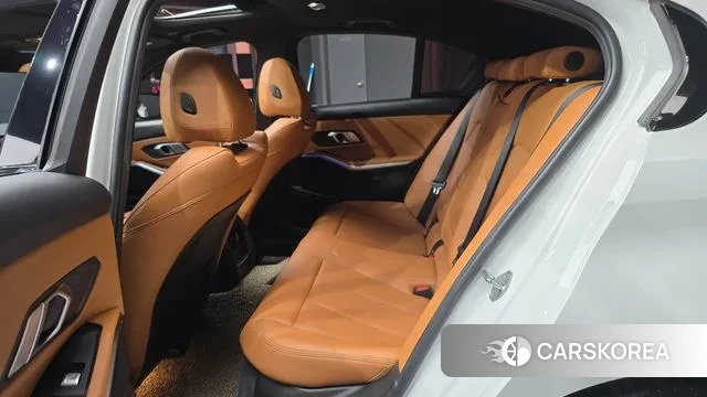 BMW 3 Series (G20) 2022 Белый из Кореи, фото 4