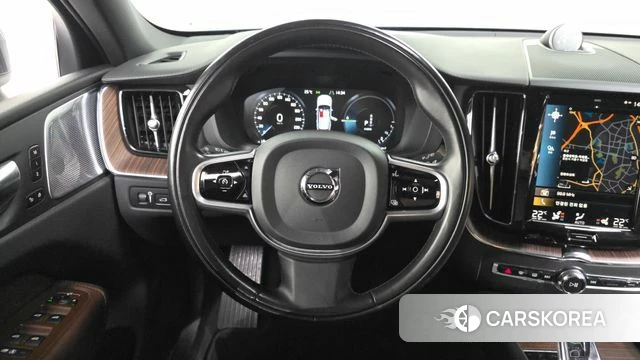 Volvo XC60 second Generation 2021 Серый из Кореи, фото 4