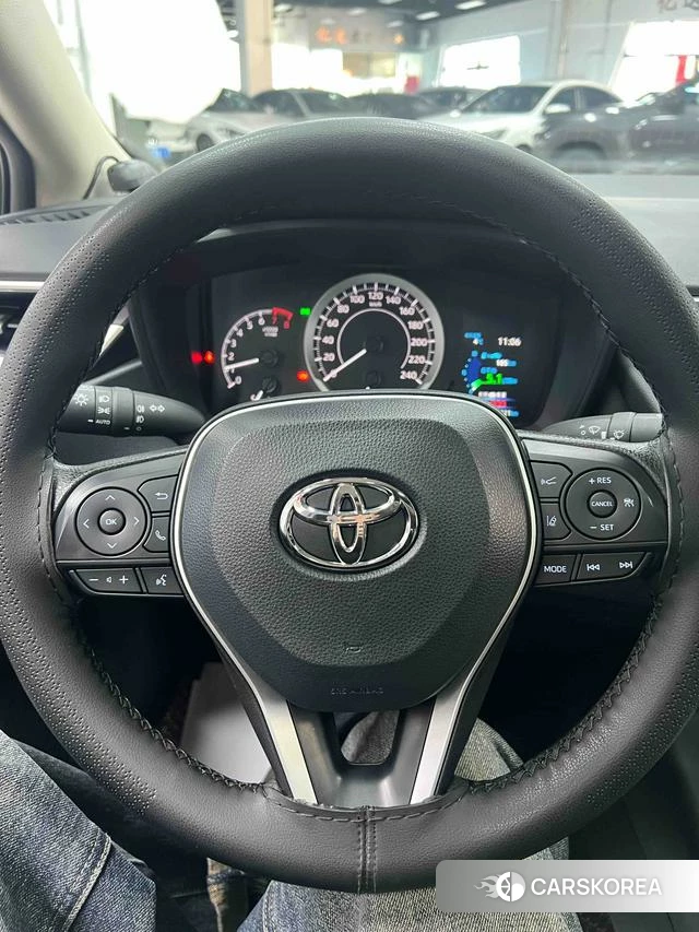 Toyota Corolla 2023 Белый из Китая, фото 4