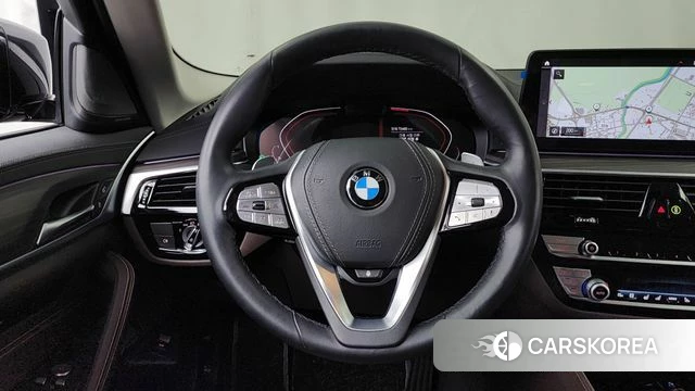 BMW 5 Series (G30) 2020 Черный из Кореи, фото 4