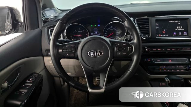 Kia The New Carnival 2018 Серый из Кореи, фото 4