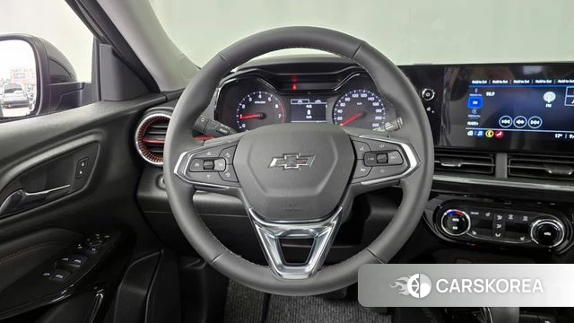 Chevrolet (GM Daewoo) Trax Crossover 2025 Черный из Кореи, фото 4