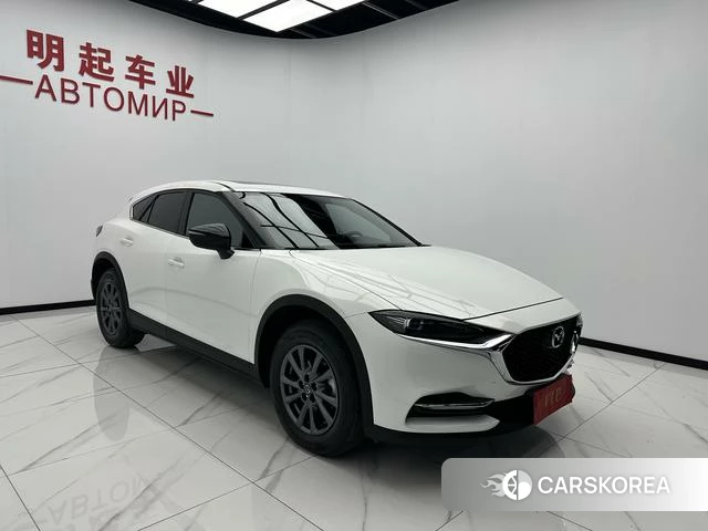 Mazda CX-4 2023 Белый из Китая, фото 4