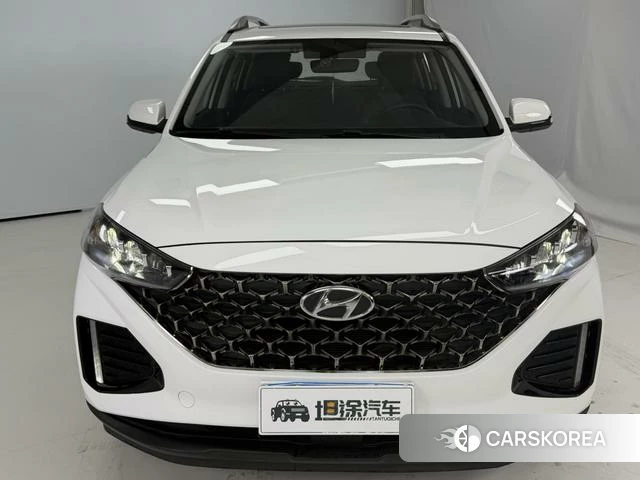 Hyundai ix35 2023 Белый из Китая, фото 4