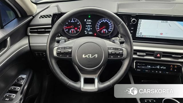 Kia K5 3rd generation 2023 Белый из Кореи, фото 4