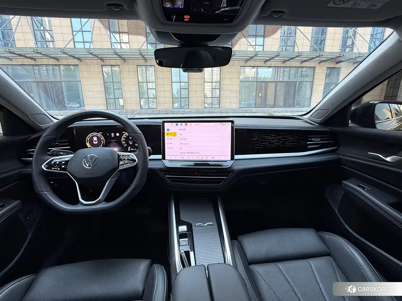 Volkswagen Passat 2024 Черный из Китая, фото 4