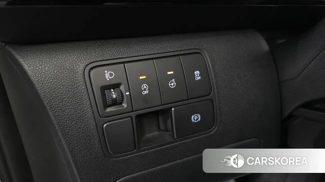 Hyundai Staria 2022 Белый из Кореи, фото 4