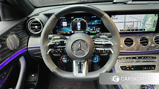 Mercedes-Benz E-Class W213 2023 Черный из Кореи, фото 4