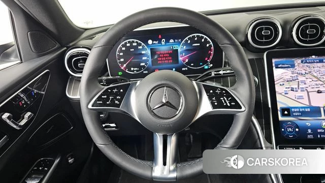 Mercedes-Benz C-Class W206 2024 Белый из Кореи, фото 4