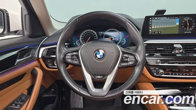 BMW 5 Series (G30) 2018 Белый из Кореи, фото 4