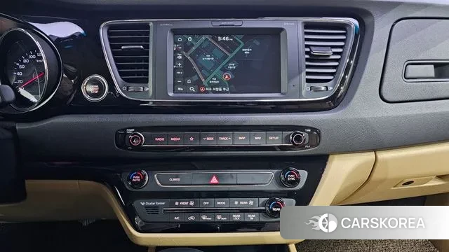 Kia The New Carnival 2018 Черный из Кореи, фото 4