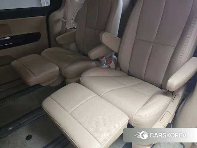 Kia The New Carnival 2018 Черный из Кореи, фото 4