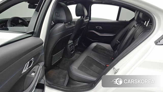 BMW 3 Series (G20) 2022 Белый из Кореи, фото 4