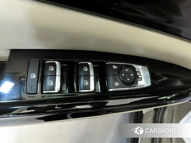 Kia Carnival 4th generation 2023 Черный из Кореи, фото 4