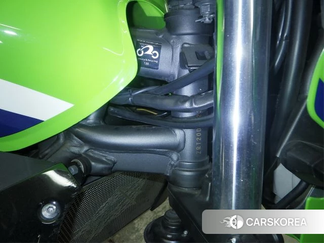 Kawasaki ZRX 1200 2016 из Японии, фото 5