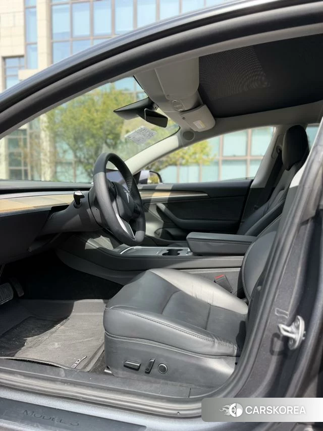 Tesla Model 3 2021 Темно-серый из Китая, фото 4