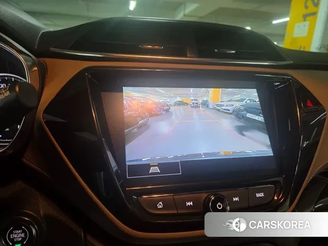 Chevrolet (GM Daewoo) Trailblazer 2021 Белый из Кореи, фото 4