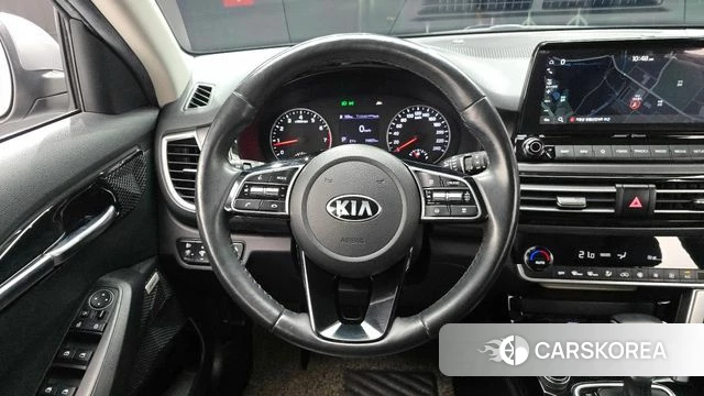 Kia Seltos 2021 Серебряный из Кореи, фото 4