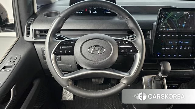 Hyundai Staria 2023 Серебристо-серый из Кореи, фото 4