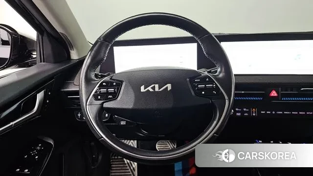 Kia EV6 2022 Черный из Кореи, фото 4