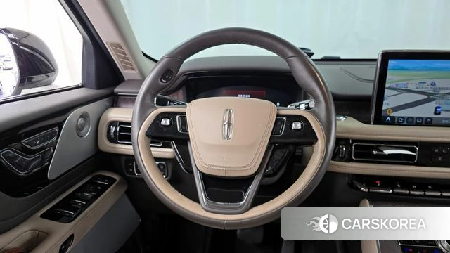 Lincoln Aviator 2nd generation 2020 Белый из Кореи, фото 4