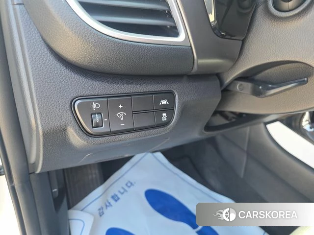 Kia Seltos 2022 Белый из Кореи, фото 4