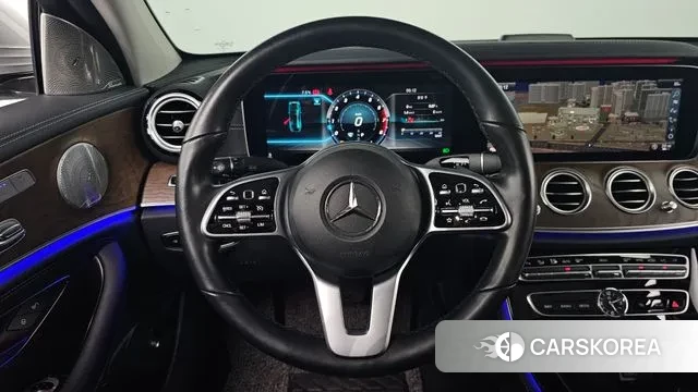 Mercedes-Benz E-Class W213 2019 Серебряный из Кореи, фото 4