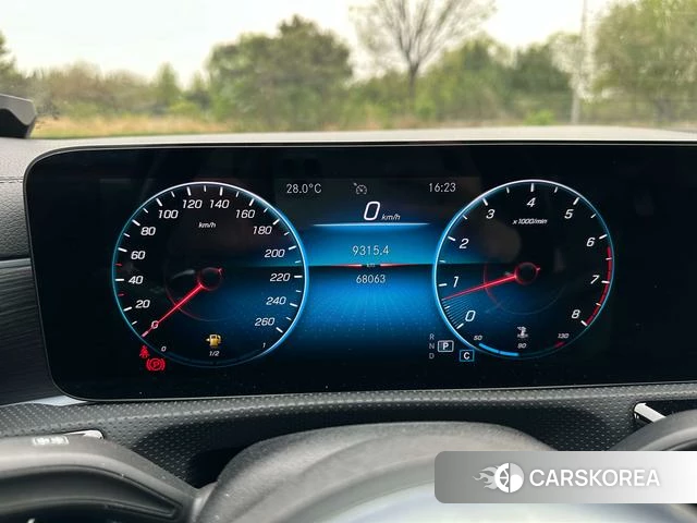 Mercedes-Benz CLA (import) 2021 Белый из Китая, фото 4