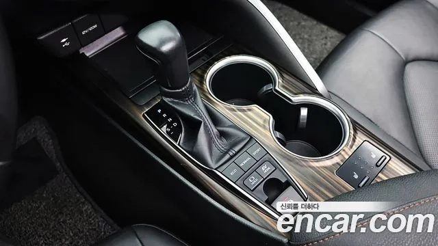 Toyota Camry (XV70) id 2903190 из Кореи 4