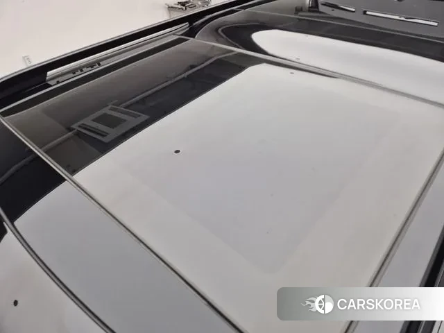 Land Rover Discovery 5 2023 Белый из Кореи, фото 4