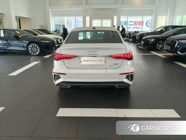 Audi A3 2024 Белый из Китая, фото 4