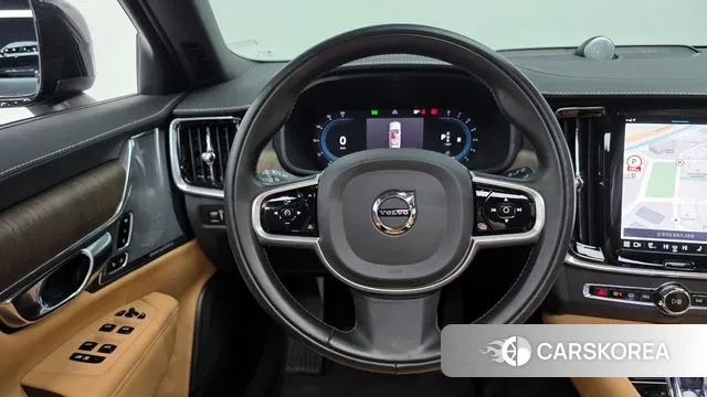 Volvo V90 Cross-Country 2022 Черный из Кореи, фото 4