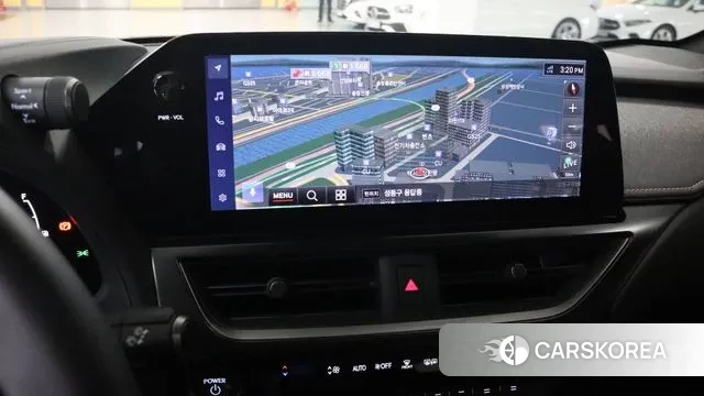 Lexus UX300h 2024 Серебристо-серый из Кореи, фото 4