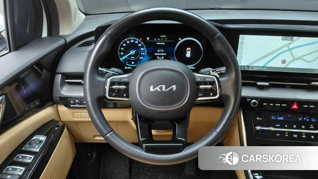 Kia Carnival 4th generation 2023 Белый из Кореи, фото 4