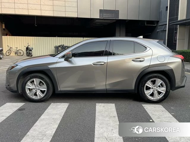 Lexus UX 2022 Шампань из Китая, фото 4