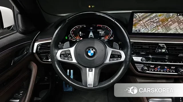 BMW 5 Series (G30) 2021 Белый из Кореи, фото 4