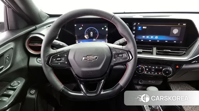 Chevrolet (GM Daewoo) Trax Crossover 2023 Черный из Кореи, фото 4
