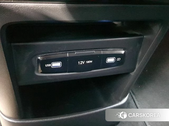 Hyundai Staria 2022 Черный из Кореи, фото 4