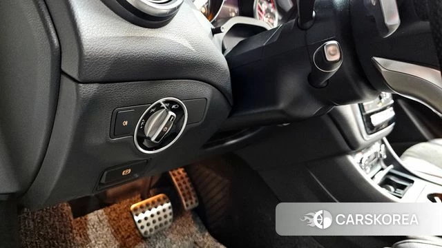 Mercedes-Benz CLA-Class C117 2018 Белый из Кореи, фото 4