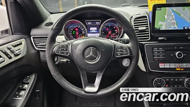 Mercedes-Benz GLE - Class W166 2018 Белый из Кореи, фото 4