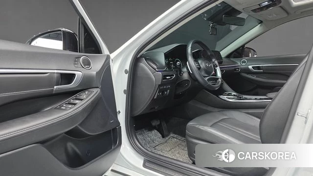 Hyundai Sonata (DN8) 2022 Белый из Кореи, фото 4