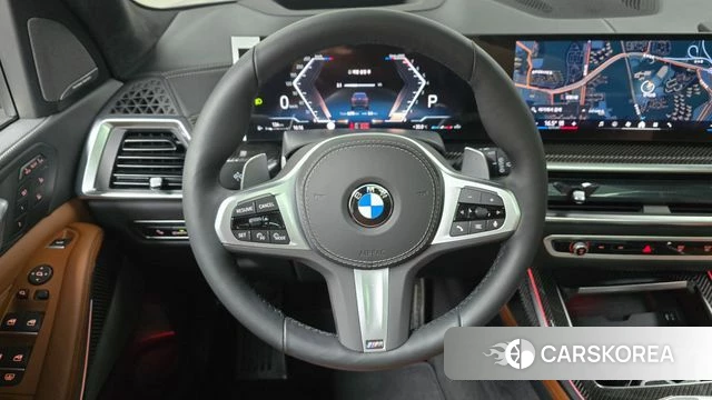 BMW X7 (G07) 2026 Черный из Кореи, фото 4
