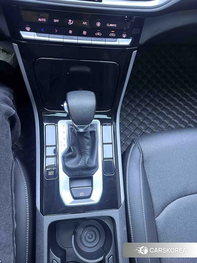 Kia K3 2023 Белый из Китая, фото 4