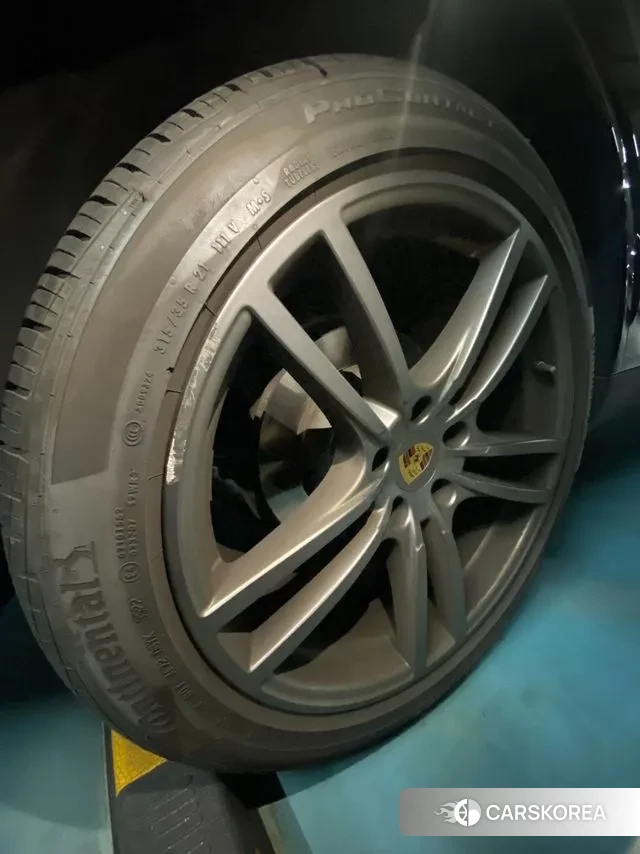 Porsche Cayenne (PO536) 2023 Черный из Кореи, фото 4