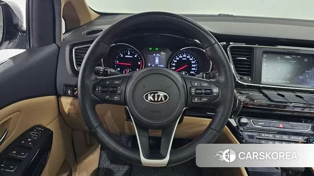 Kia The New Carnival 2018 Белый из Кореи, фото 4