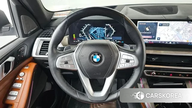 BMW X7 (G07) 2024 Белый из Кореи, фото 4