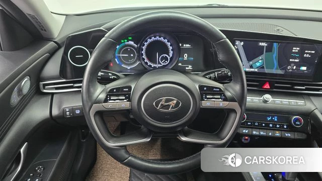 Hyundai Avante Hybrid (CN7) 2021 Белый из Кореи, фото 4